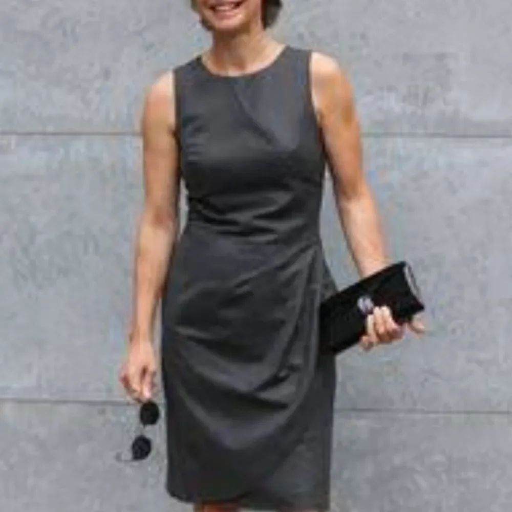 BRAND NEW WORTHINGTON SLEEVELESS HIDDEN ZIPPER CLOSURE SHEATH DRESS